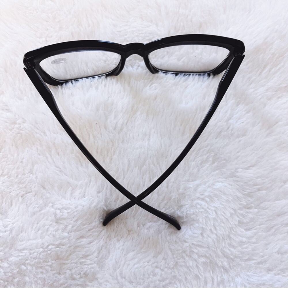 Leila Black Cateye Oversized Reader Glasses - Picture 8 of 9